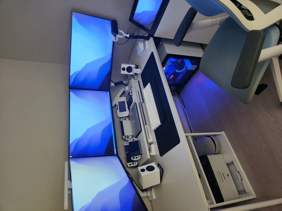 데스크 셋업)자랑_6.jpg