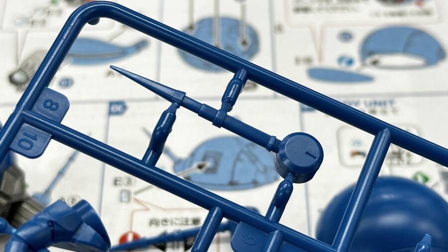 [맥스팩토리] PLAMAX 1/24 스트라이크 독 상반신 조립 이미지_5.jpg