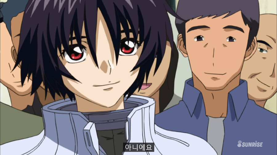 건담)알고보면 더 웃긴 회상장면_3.jpg