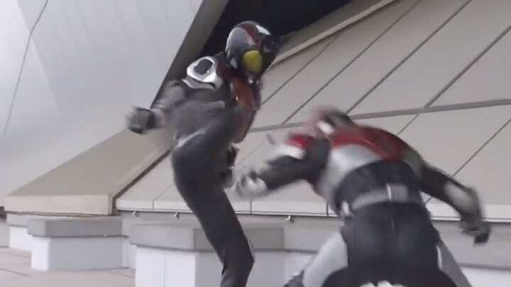 [가면라이더 카부토] 진퉁 vs 짝퉁_76.jpg