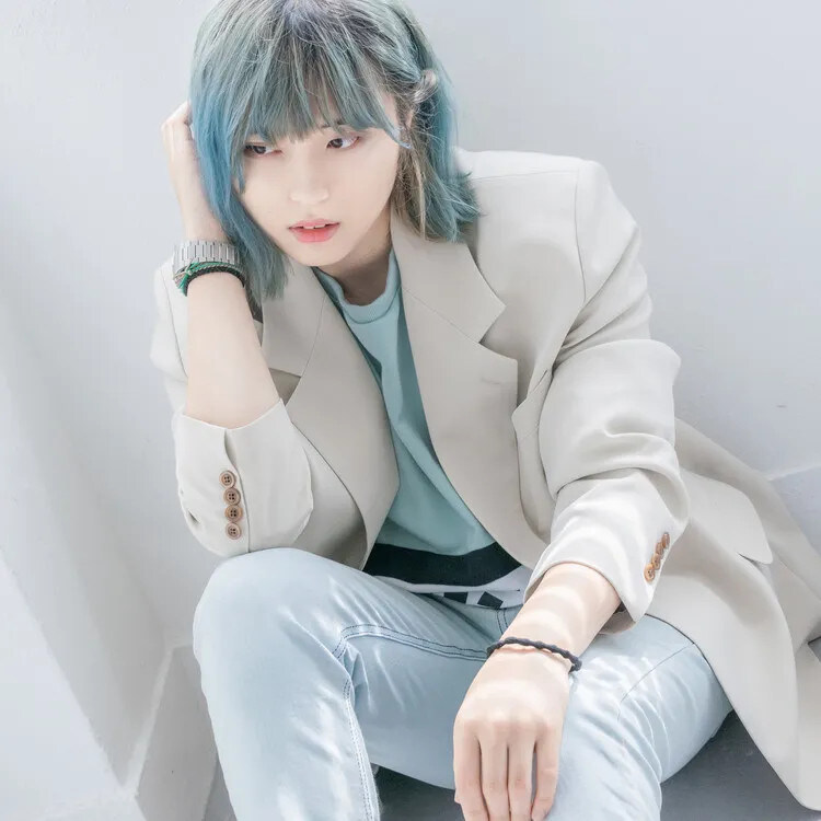 박지 작가님의 화보집 VOL.2의 특징_1.jpg