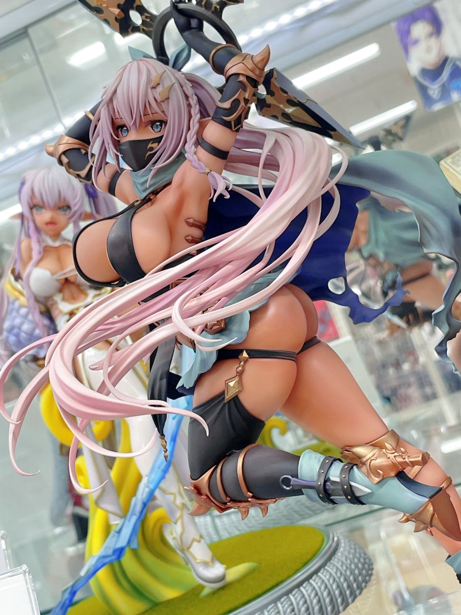 [Vertex] 다크 엘프 마을 - 제4 마을 사람 카밀라 아미아미 전시 사진_4.jpg