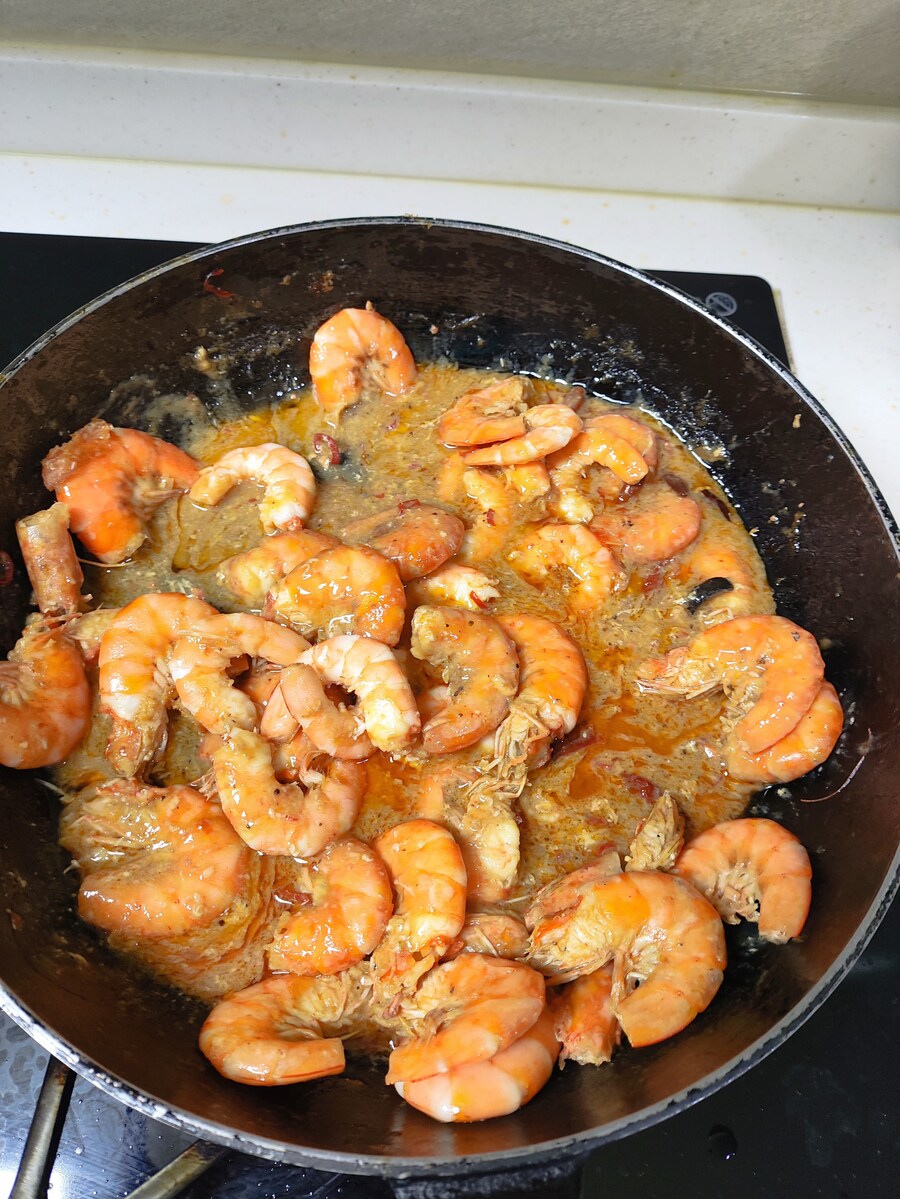 새우 60마리 대충 감바스_3.jpg