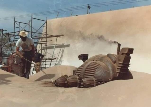 CG 못 쓰던 시절의 영화 '듄' 촬영 모습_2.jpg