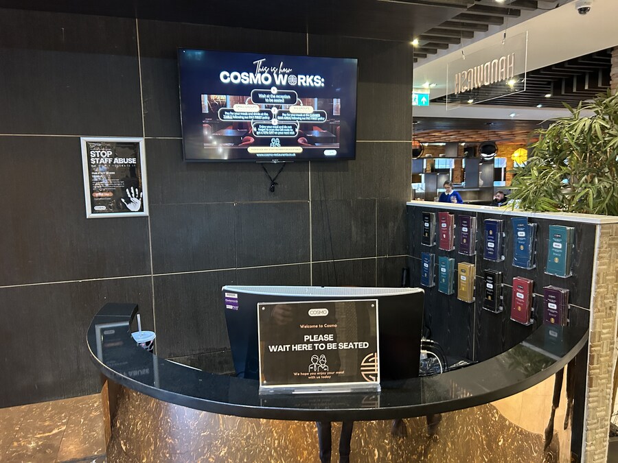 영국 세계음식 뷔페 COSMO all you can eat 방문 후기_4.jpg