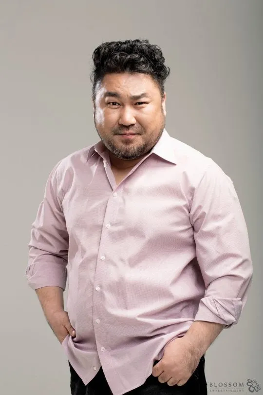 ???:옆에 계신 후배 분들 한테 한말씀 해주세요._4.webp