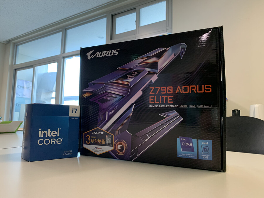 인텔 i7-14700과 GIGABYTE Z790 AORUS ELITE 피씨디렉트_1.jpg