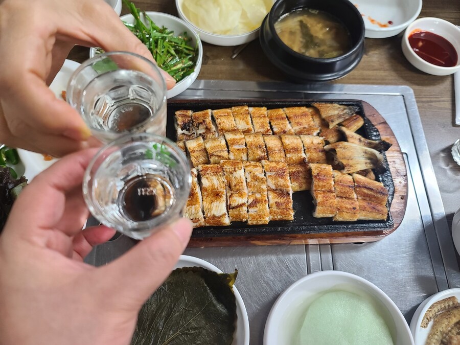 오랜만에 엄빠와 데이트!!(청량리 장어구이)_8.jpg