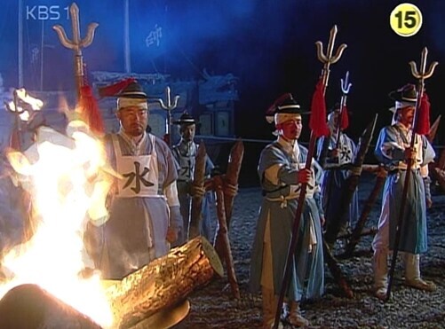 사극에서 흔히 나오는 삼지창의 비밀.jpg_1.jpg