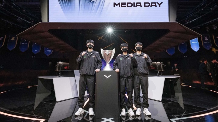 [사진] 2024 LCK 스프링 파이널 미디어데이에 참가한 한화생명e스포츠 선수단(제공=LCK)..jpg