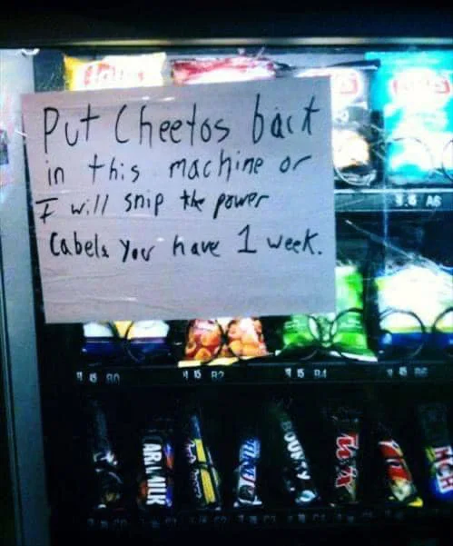 자판기 주인장은 보씨오.jpg_1.webp