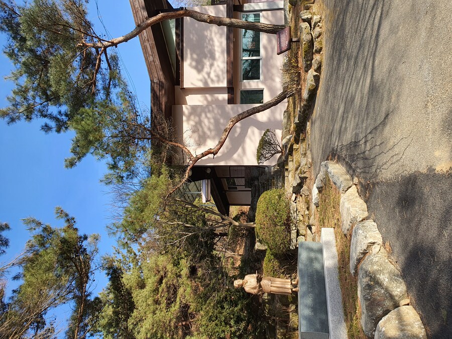 소설가 박경리 선생님 생가에서 신세를 지고 있습니다_14.jpg