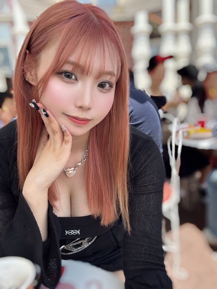 6월 엄청난거 나온다는 AV 배우누나.JPG_9.jpg