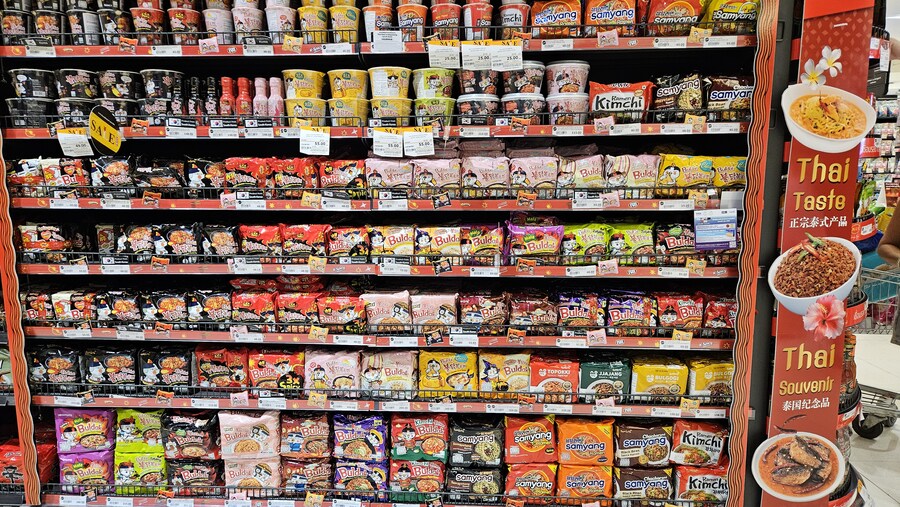 삼양 식품, 불닭 시리즈의 위엄 (by 태국)_1.jpg