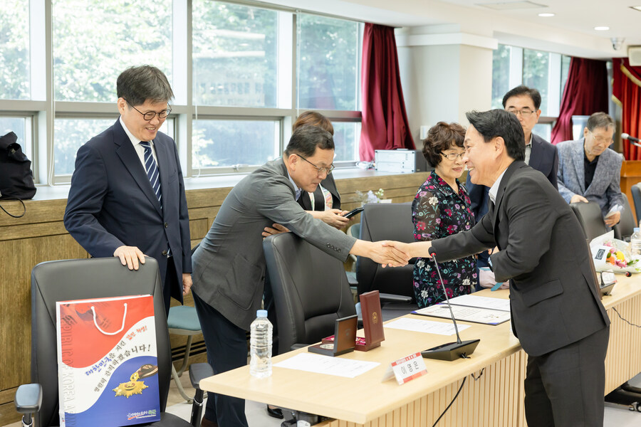 돌아가신 할아버지께서 '6.25 한국전쟁'에 참전하셨었습니다._15.jpg