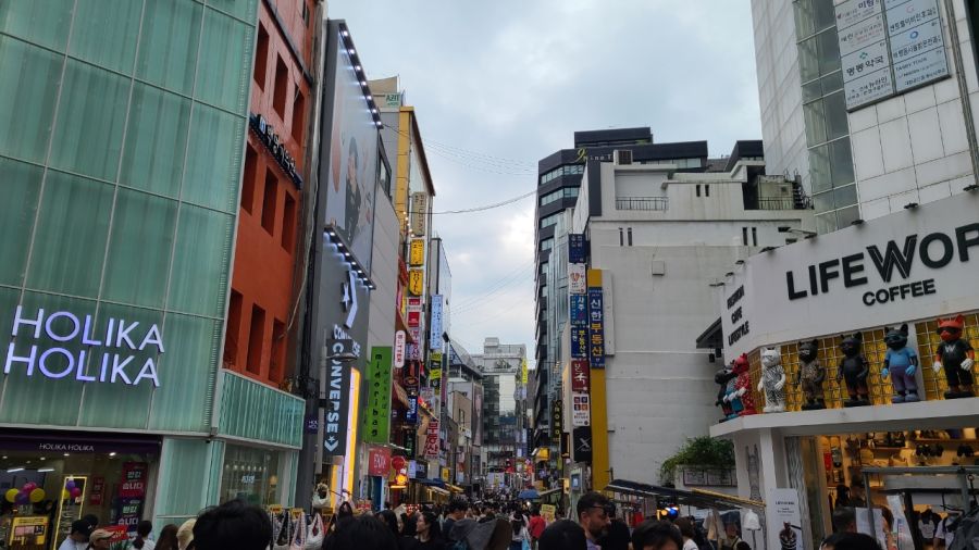 주말의 명동나들이_8.jpeg