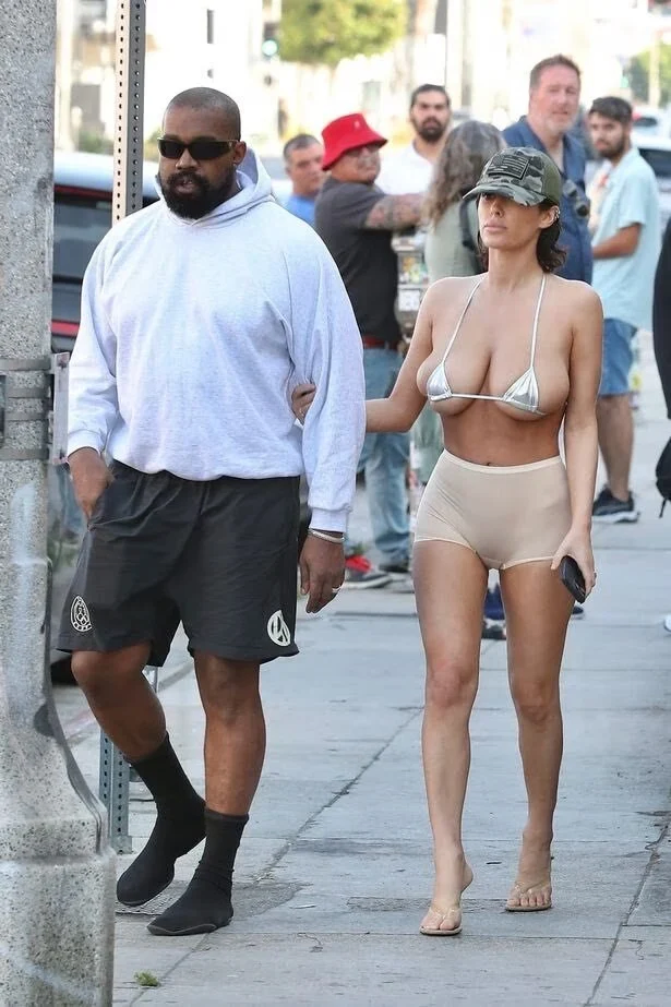 패션 감각이 남다른 칸예 여친.jpg_2.webp