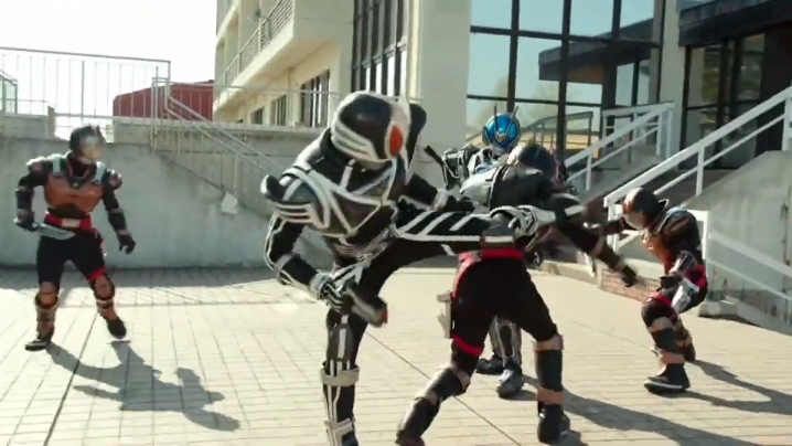 [가면라이더 파이즈] 외전에서 쳐발리는 서브들_6.jpg