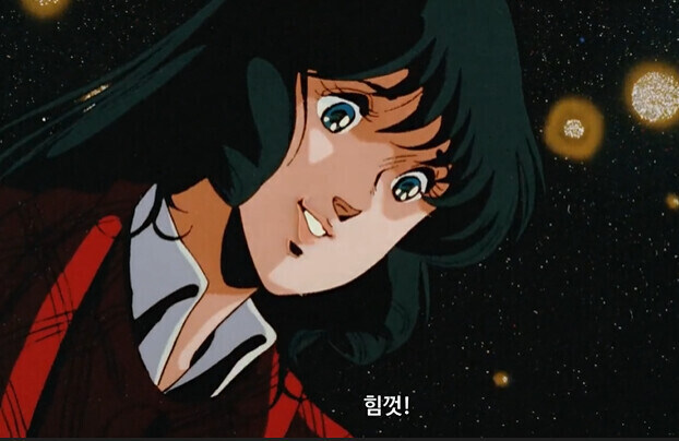 마크로스 극장판 40주년 기념 카와모리 감독 사인 받은 비디오들 (스압)_7.jpg