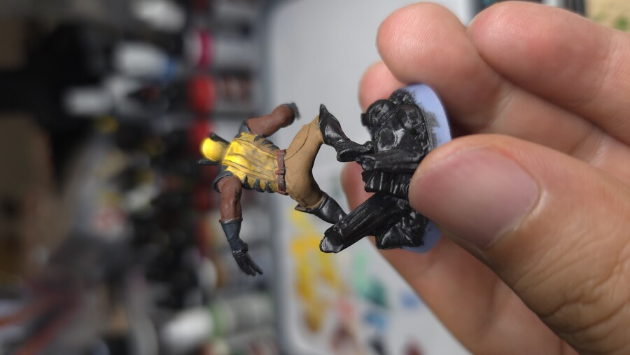 도색) 마블 좀비사이드 울버린_2.jpg