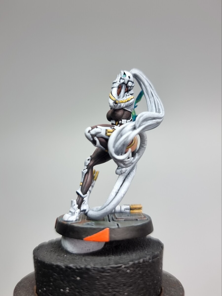 [도색완성] 림보디비전209 루나 35mm_3.jpg