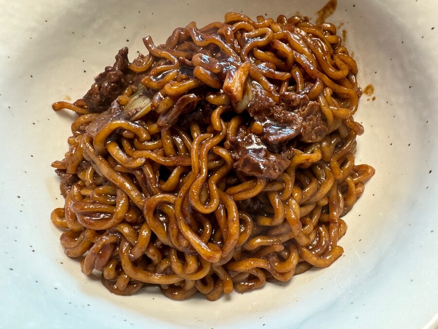 짜파게티 더 블랙~~~_2.jpg