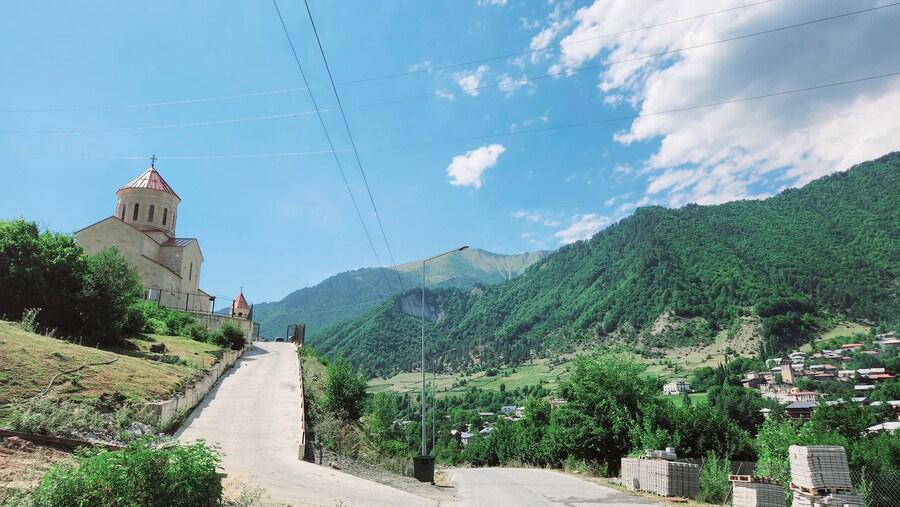 스압)산과 산의 도시. 14,15번째 도시 쿠타이시, 메스티아 (조지아)_18.jpg