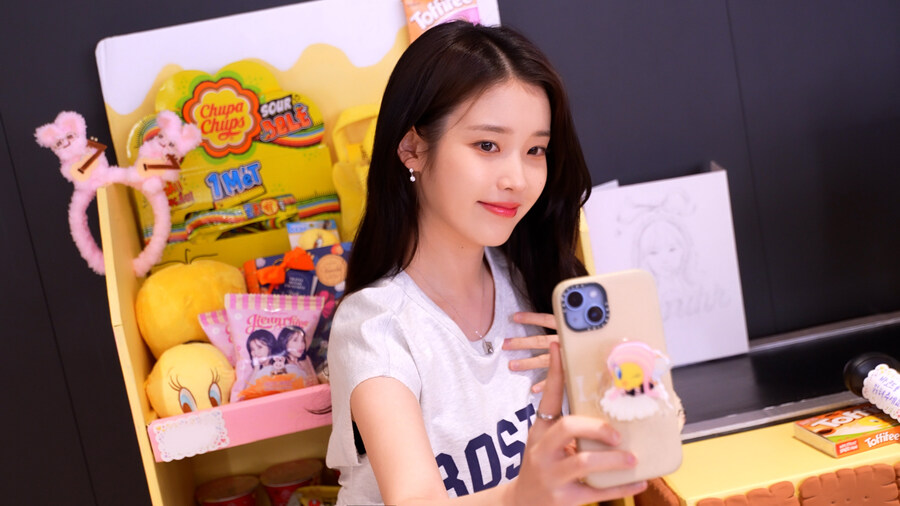 [IUTV] 이번 공연은 찢지 말고 격파하는 정도로..👊_1.jpg