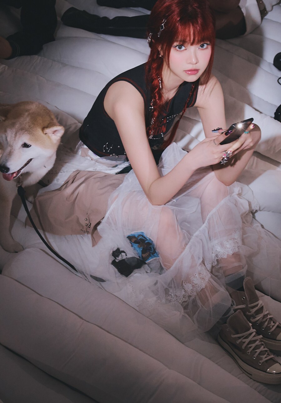 [콘셉트 포토#4] 르세라핌 "CRAZY"_10.jpg