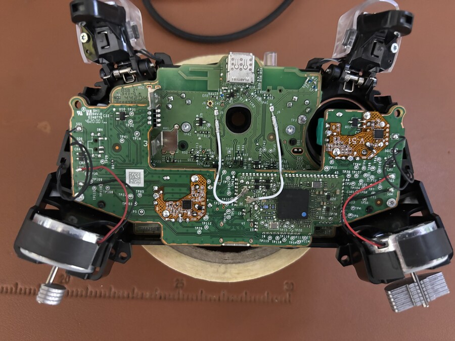 굴리킷 조이스틱으로 교체하기(두 번째)_2.jpg