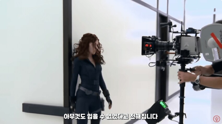 히어로물 배우는 슈트안에 뭘 입을까?_7.png