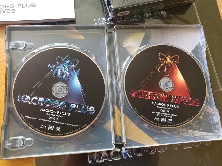 마크로스 플러스 정발 블루레이 B 스틸케이스 오픈샷 (스압)_30.jpg