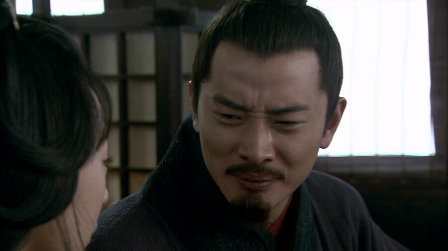 신삼국지) 헌제유협한테서 왕위를 찬탈한 조비_1.jpg