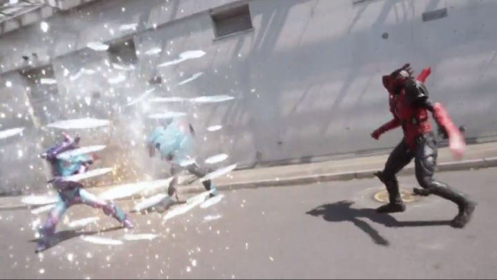 [가면라이더 리바이스] 파워 인플레에 밀려난 폼이 활약하다_15.jpg