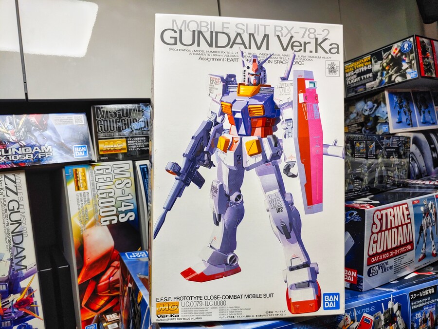 [MG] RX-78-2 퍼스트 건담 Ver.Ka_1.jpg
