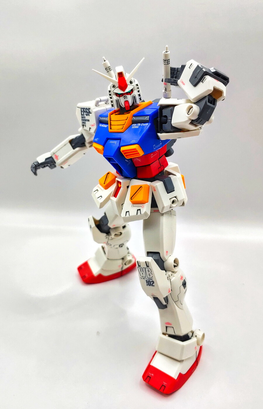 [MG] RX-78-2 퍼스트 건담 Ver.Ka_25.jpg