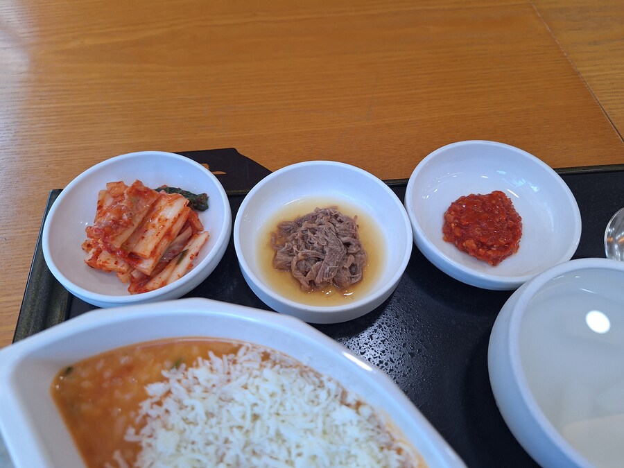 본죽 로제해물죽_2.jpg