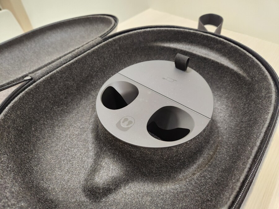 메타퀘스트3/3S 겸용 정품 휴대용 케이스 언박싱 리뷰_6.jpg