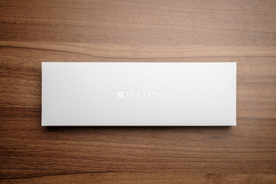 기다리던 애플워치 시리즈 10 티타늄 골드가 왔습니다_1.jpg