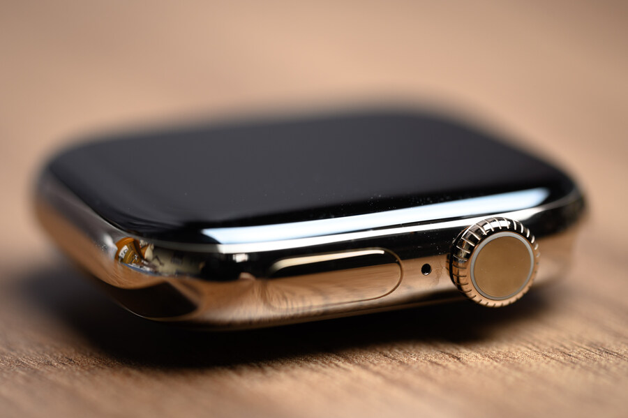 기다리던 애플워치 시리즈 10 티타늄 골드가 왔습니다_6.jpg