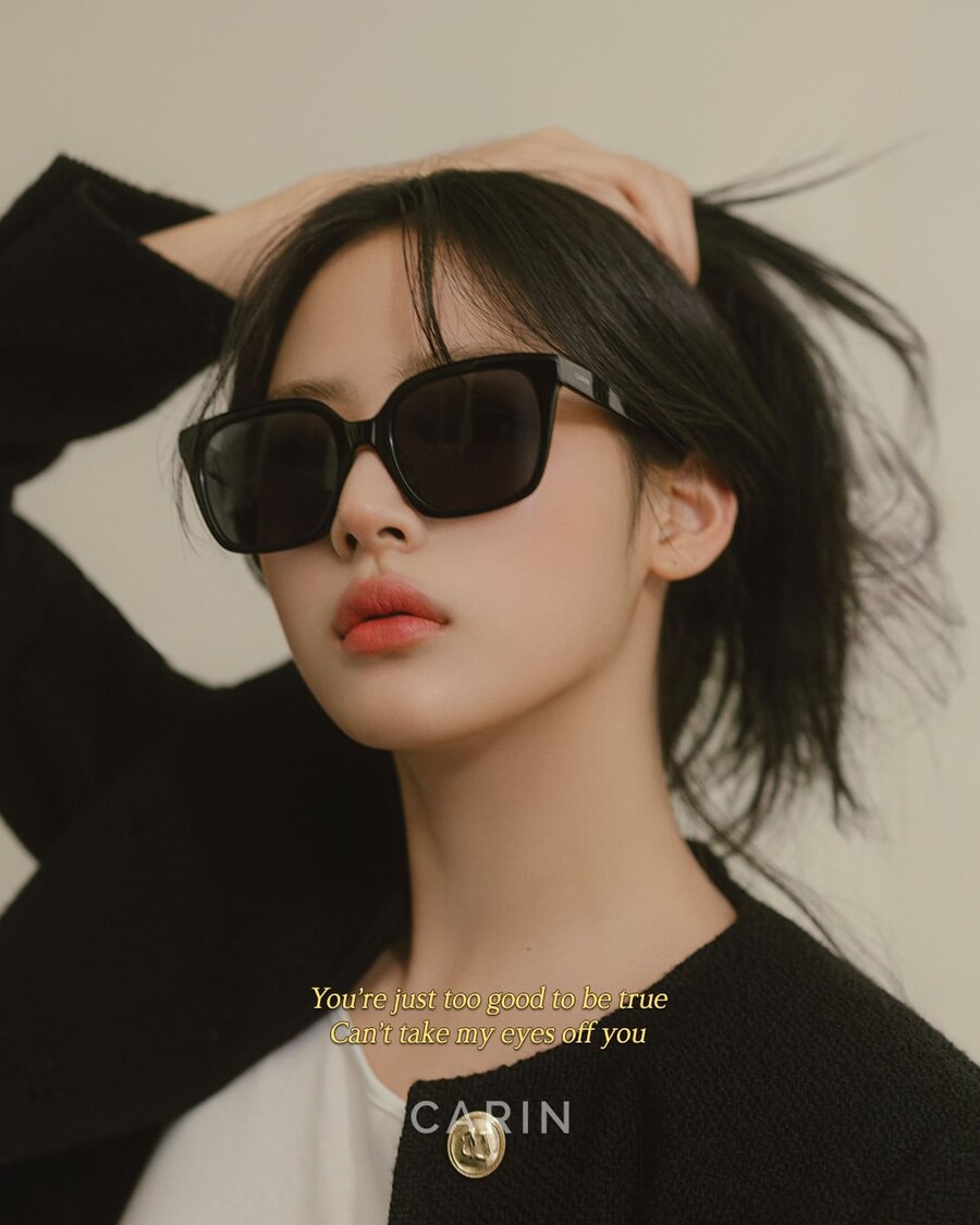 [뉴진스] 24FW CARIN 포토슛 비하인드 👓_3.jpg