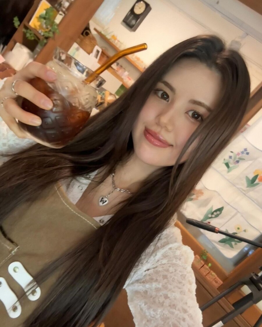 EP.1 24 | I am Olivia Marsh (ENG/KOR CC)_3.jpg