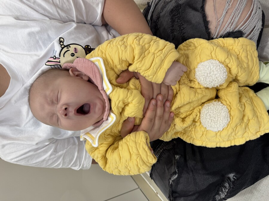 100일 때 만난 아들사진 모음_5.jpg