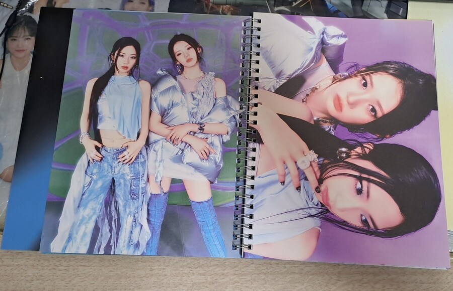 BABYMONSTER 1st FULL ALBUM [DRIP] BINDER Ver._8.jpg