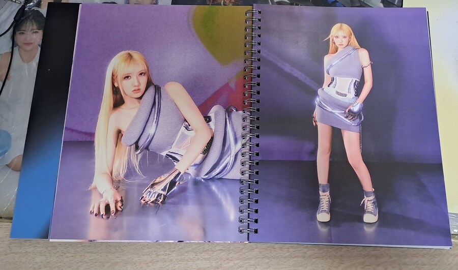BABYMONSTER 1st FULL ALBUM [DRIP] BINDER Ver._11.jpg