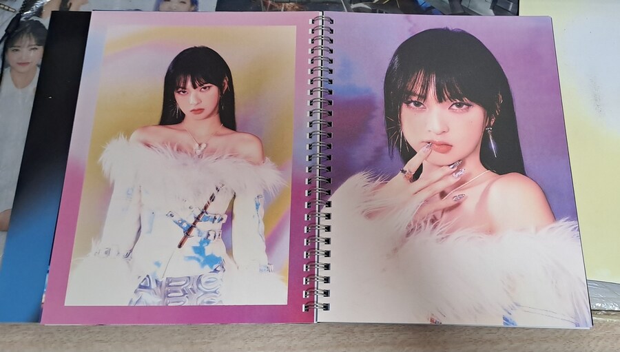BABYMONSTER 1st FULL ALBUM [DRIP] BINDER Ver._19.jpg