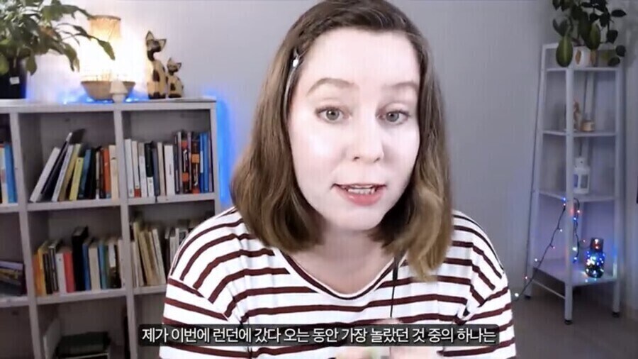 런던 서점에 들른 한국어 학습자가 빡친 이유_1.jpg