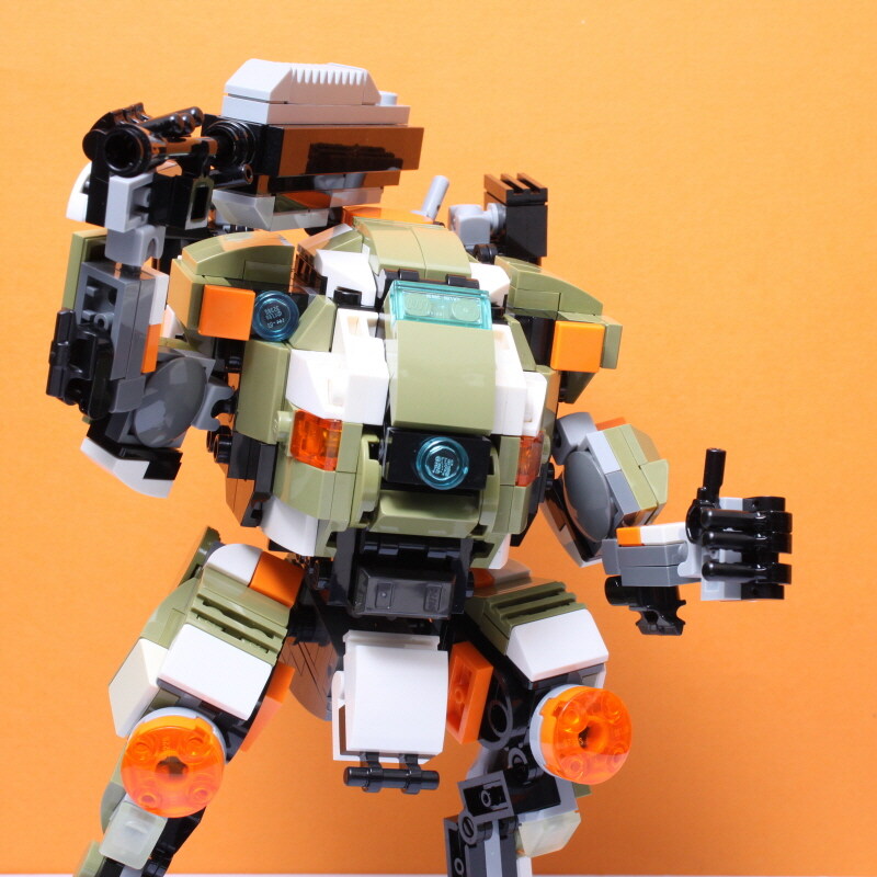 레고로 만든 타이탄폴+파일럿_12.jpg