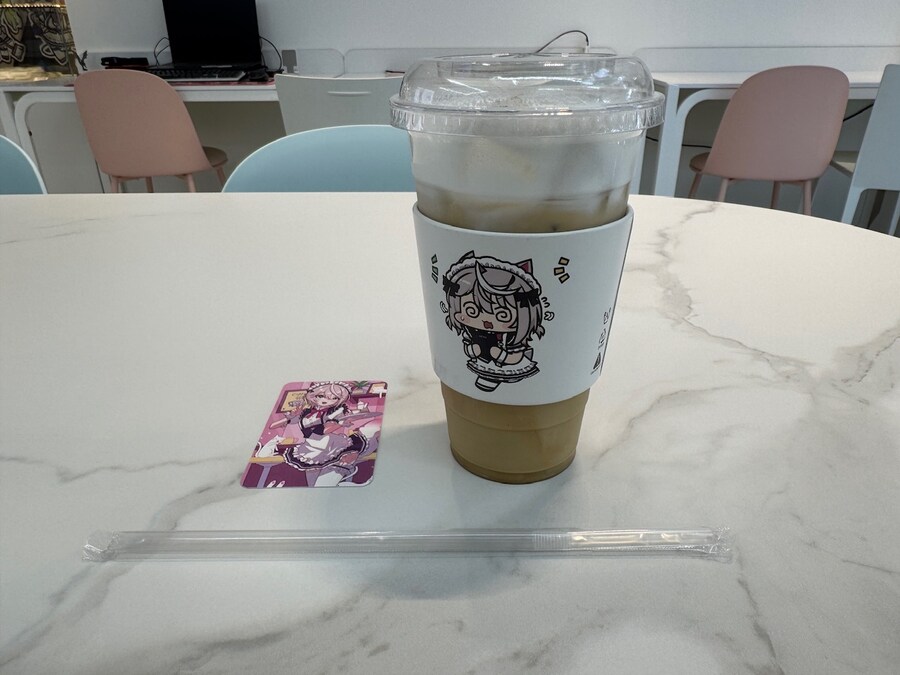 명동의 최첨단 IT 기술과 최고급 커피가 있는 카페_21.jpg