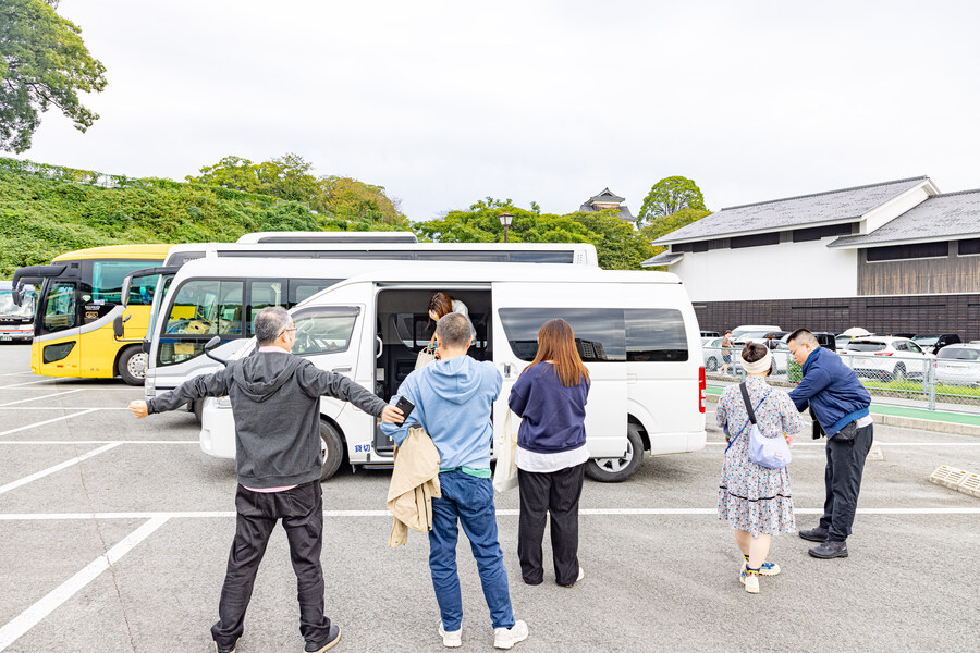 일본 현지 패키지 끌려갔다 온 이야기 -1편 쿠마모토 성->아소팜 점심_4.jpg